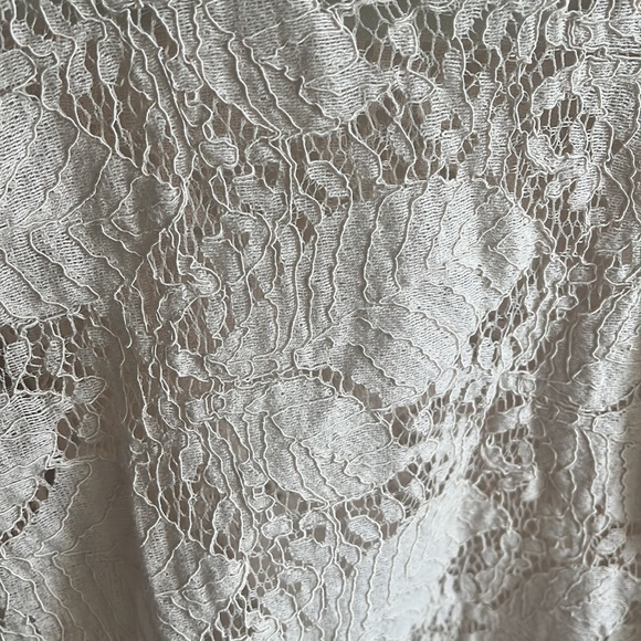 Mystree cream colored sheet top - Picture 2 of 6